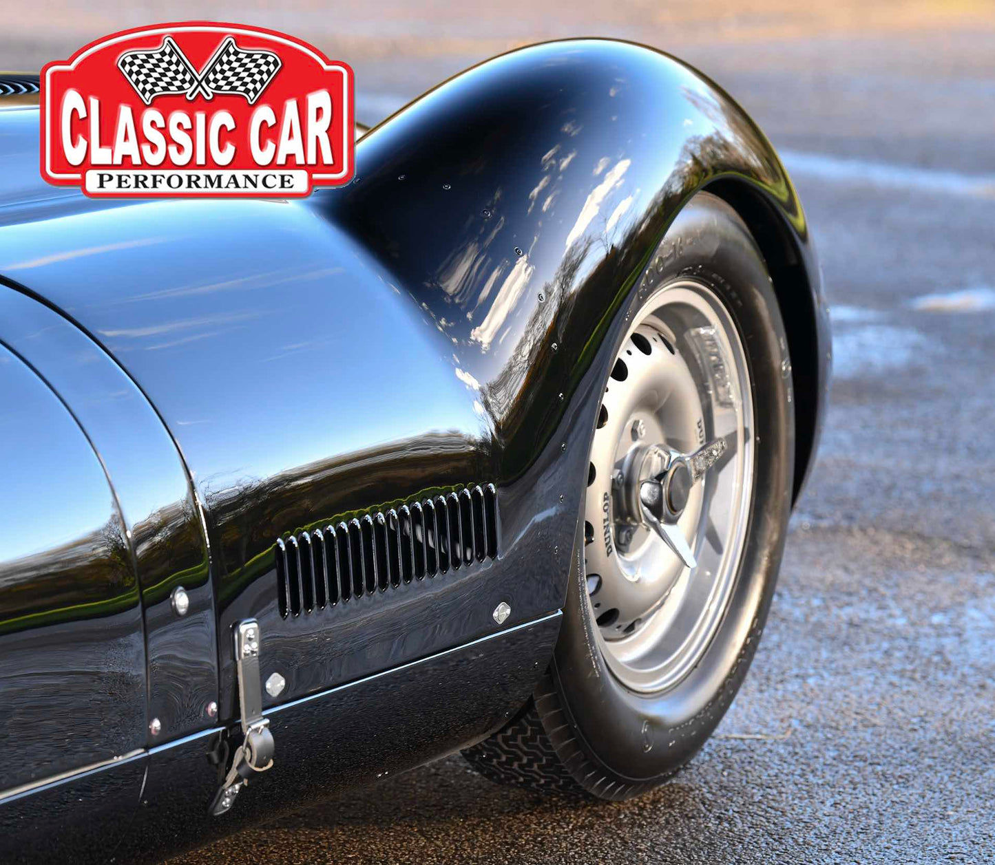 16x5.5" Dunlop D-Type Alloy Wheel - Silver Finish