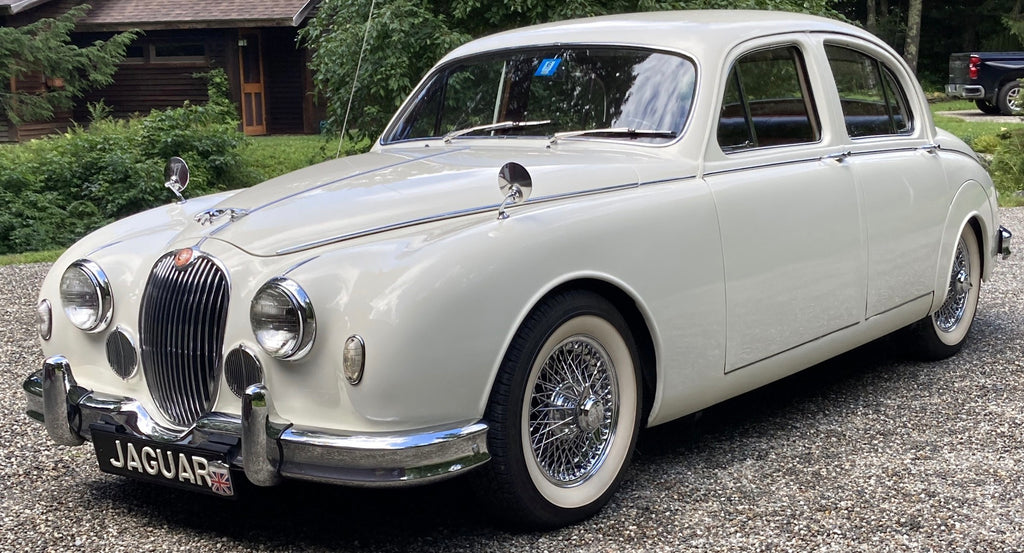 Photo Automobile D'époque - Jaguar Mark 1 2.4 Saloon 1955 - Cliché A.015772