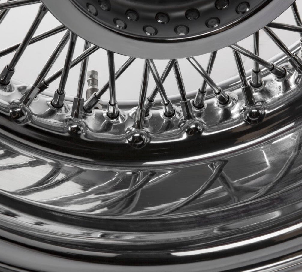 15 x 6.5"  72 Spoke - Curly Hub - Center Lace - Jaguar XKE